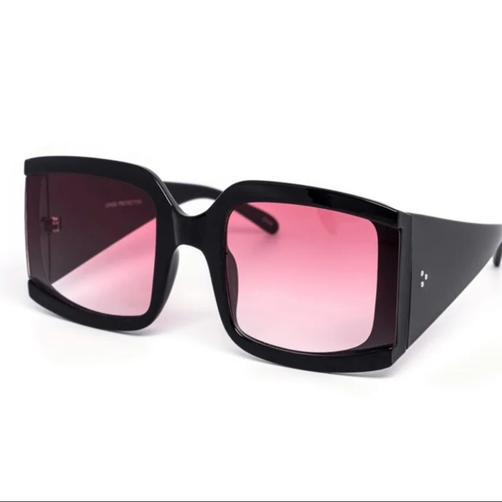 Elegant modern oversize sunglasses